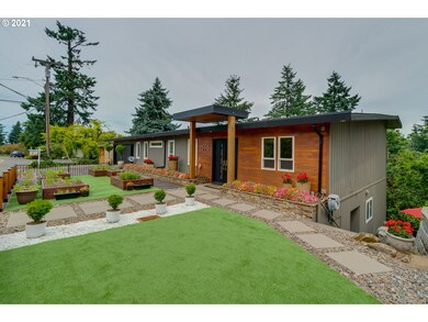 2596 Hillcrest Dr, West Linn, OR 97068 - photo 2