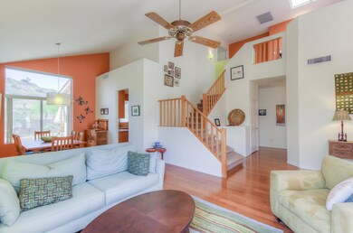 Living Room (3)