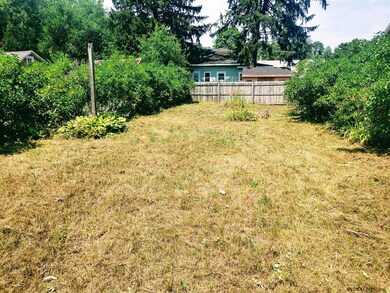 149 Torrington Ave, Schenectady, NY 12306 - photo 6