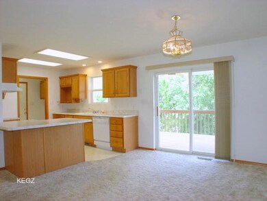 Dining/Kitchen Area