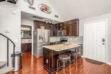 391 Moytoy Rd unit 206, Crab Orchard, TN 37723 - photo 4