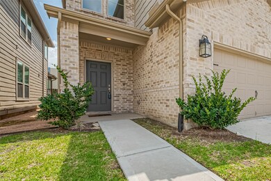 5124 Emma Forest St, Houston, TX 77018 - photo 4
