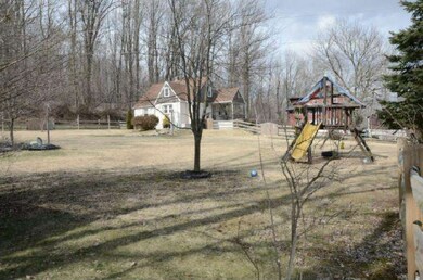 485 Englesville Rd, Boyertown, PA 19512 - photo 2