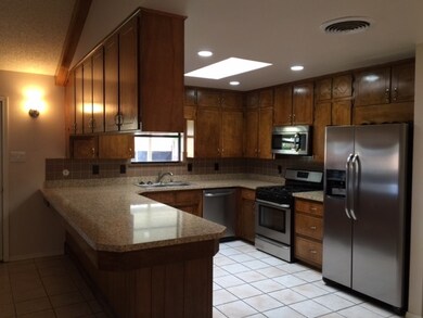 3007 Del Prado unit 2, Alamogordo, NM 88310 - photo 2