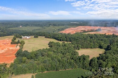 134 Iredell Ave, Troutman, NC 28166 - photo 7