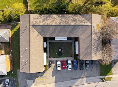 4637 Hilton Ave, Columbus, OH 43228 - photo 4