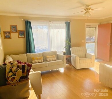 422 Mirror Lake Rd, Salisbury, NC 28146 - photo 5