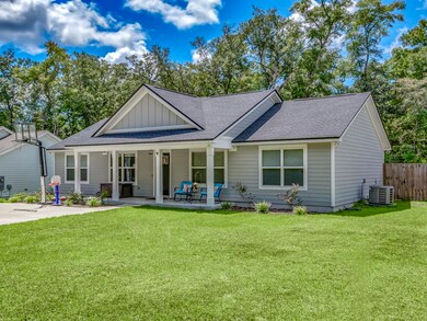 26 Lee St, Crawfordville, FL 32327 - photo 2