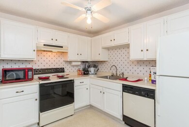 281 Great Bay Woods, Newmarket, NH 03857 - photo 3