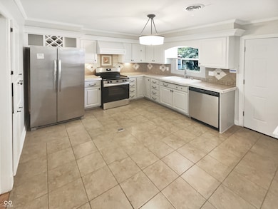 4832 Vermillion Ct, Avon, IN 46123 - photo 6