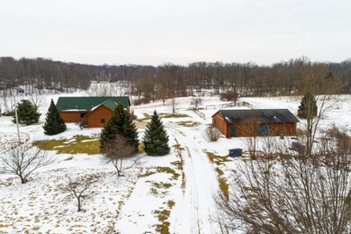 12285 W Pine Lake Rd, Plainwell, MI 4908
