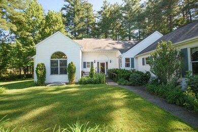 48 Mccormack Rd, Slingerlands, NY 12159 - photo 2