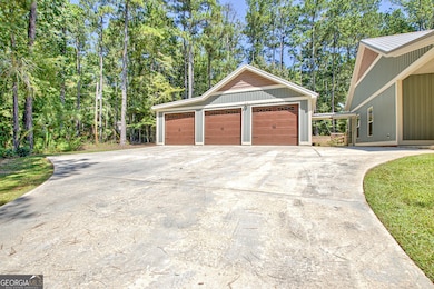 3 Car Garage w/ Storage