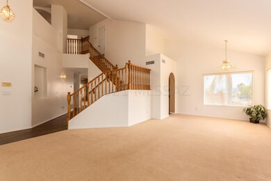 Living  - 9048 Eaglestone