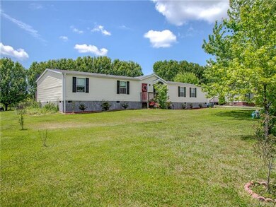 90 Lamonda Dr, Hendersonville, NC 28792 - photo 2