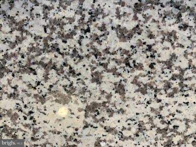 114 Virginia Dr, Stephens City, VA 22655 - photo 4