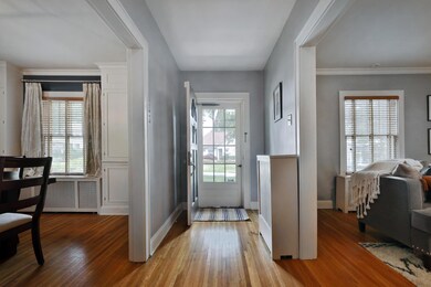 Front Entry Way