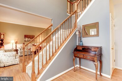 6804 Fox Sedge Ct, Sykesville, MD 21784 - photo 2