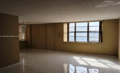 Winston Towers 100 unit 317, Sunny Isles Beach, FL 33160 - photo 4