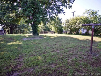 322 E South St, Tahlequah, OK 74464 - photo 6