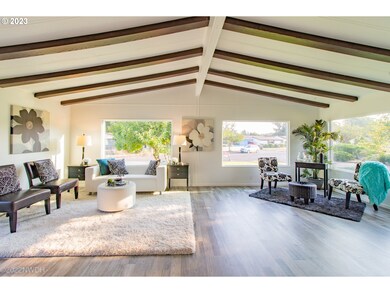 3016 Stapp Dr, Eugene, OR 97408 - photo 4