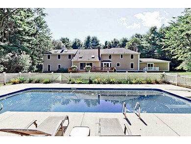 Swimming Pool/Hot Tub/Sauna.
