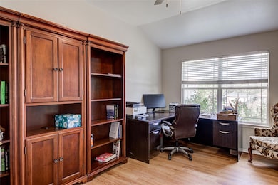 112 Speegle Ct, Cedar Creek, TX 78612 - photo 6