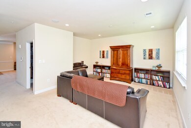 509 Spectator Ave, Hyattsville, MD 20785 - photo 7