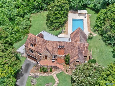 2710 Hilltop Cir, Gadsden, AL 35904 - photo 2