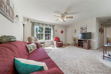 607 Hickory Dr, Cleveland, OK 74020 - photo 5