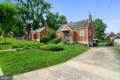 903 Karlson Ave, Hyattsville, MD 20783 - photo 3