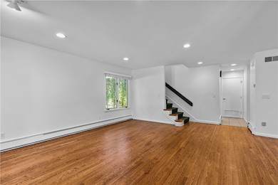 189 Laurel Ave unit 189, Providence, RI 02906 - photo 6