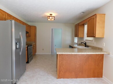 1005 Locust Ct, Havelock, NC 28532 - photo 7