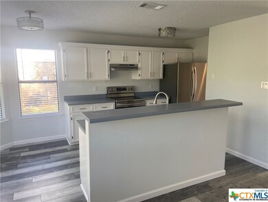 205 Barber Dr, Copperas Cove, TX 76522 - photo 4