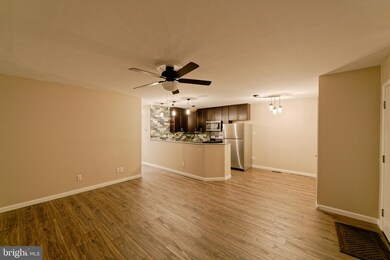 2005 Ravens Row unit 2005, Marlton, NJ 08053 - photo 5