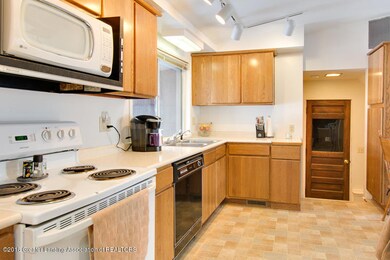 04 - 1404 Weber Dr. Lansing, Michigan -