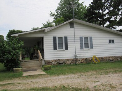 411 S 1st St, Conway, MO 65632 - photo 4