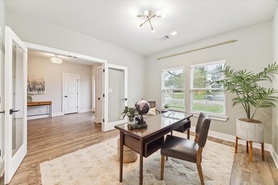 1731 Cheshire Ln, Houston, TX 77018 - photo 7