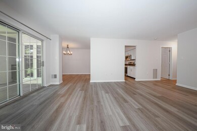 194 Valley Stream Ln unit 194I, Chesterbrook, PA 19087 - photo 4