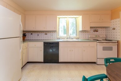 8 Stagecoach Rd, Hingham, MA 02043 - photo 5