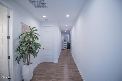 3911 S 78th Ln, Phoenix, AZ 85043 - photo 5