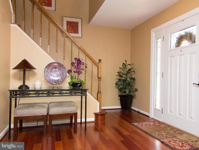 7508 Patterson Ct, Sykesville, MD 21784 - photo 2