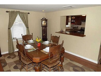 116 Vera St, Warwick, RI 02886 - photo 5