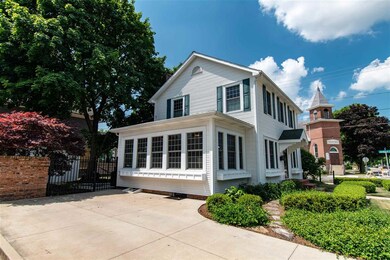 119 W 10th St, Auburn, IN 46706 - photo 2