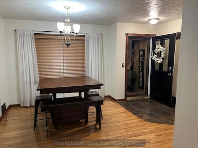 2315 W Oklahoma Ave, Grand Island, NE 68803 - photo 4