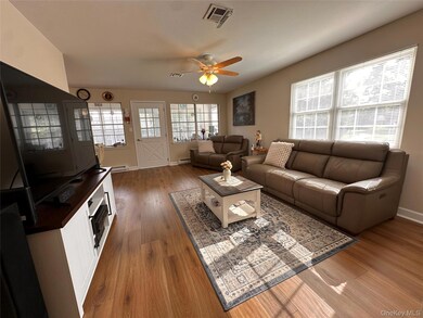 276 Berwick Ct unit A, Ridge, NY 11961 - photo 6