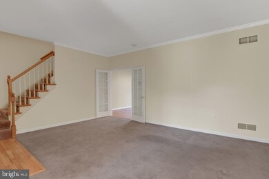 155 Lee Ann Ct, Enola, PA 17025 - photo 2