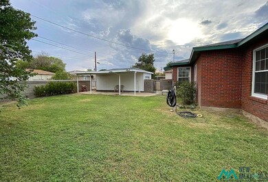 609 E Green Acres Dr, Hobbs, NM 88240 - photo 7