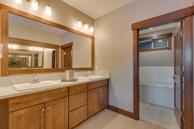 11679 Mcclintock Loop unit 4, Truckee, CA 96161 - photo 7