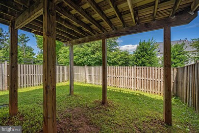 8172 Rainwater Cir, Manassas, VA 20111 - photo 7